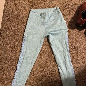 Fleece lined Aerie workout leggings with detail